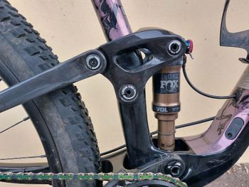 Used Giant Anthem Advanced 29 Pro Custom 2023 Mountainbike, Black — image 5 of 9