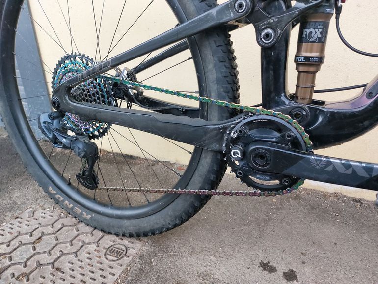 Used Giant Anthem Advanced 29 Pro Custom 2023 Mountainbike, Black — image 9 of 9