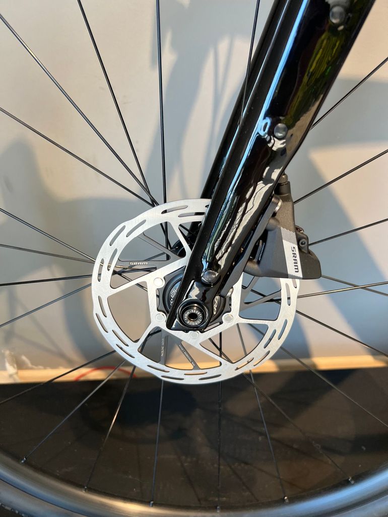 Used Trek Checkpoint ALR 5 2025 2025 Road & Gravel, White — image 10 of 11