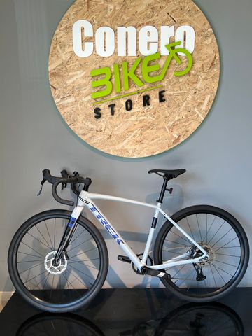 Used Trek Checkpoint ALR 5 2025 2025 Road & Gravel, White — image 2 of 11