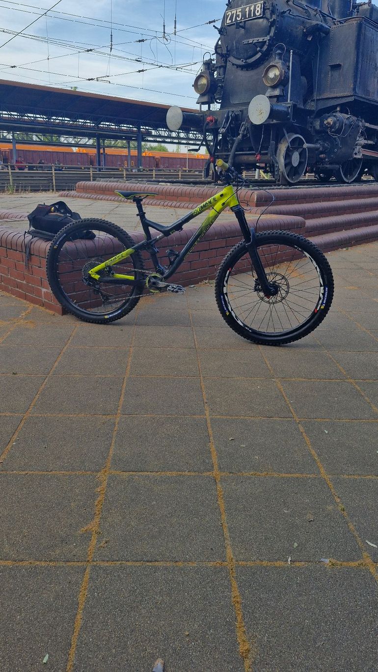 Used Commencal Meta AM V4 2016 2016 Mountainbike, Black — image 3 of 3
