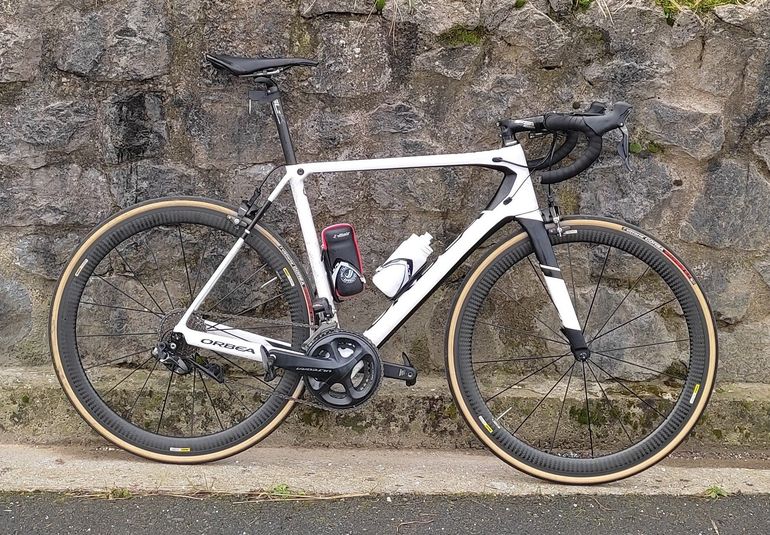 Used Orbea Orca Shimano Ultegra Di2 2017 Road & Gravel, White — image 1 of 5