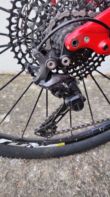 Used Specialized Epic Shimano Deore XT 2011 Mountainbike, Red, 29 — image 3 of 5