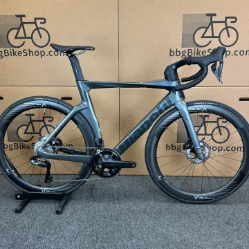 Used Bianchi Oltre Shimano Ultegra Di2 2024 Road & Gravel