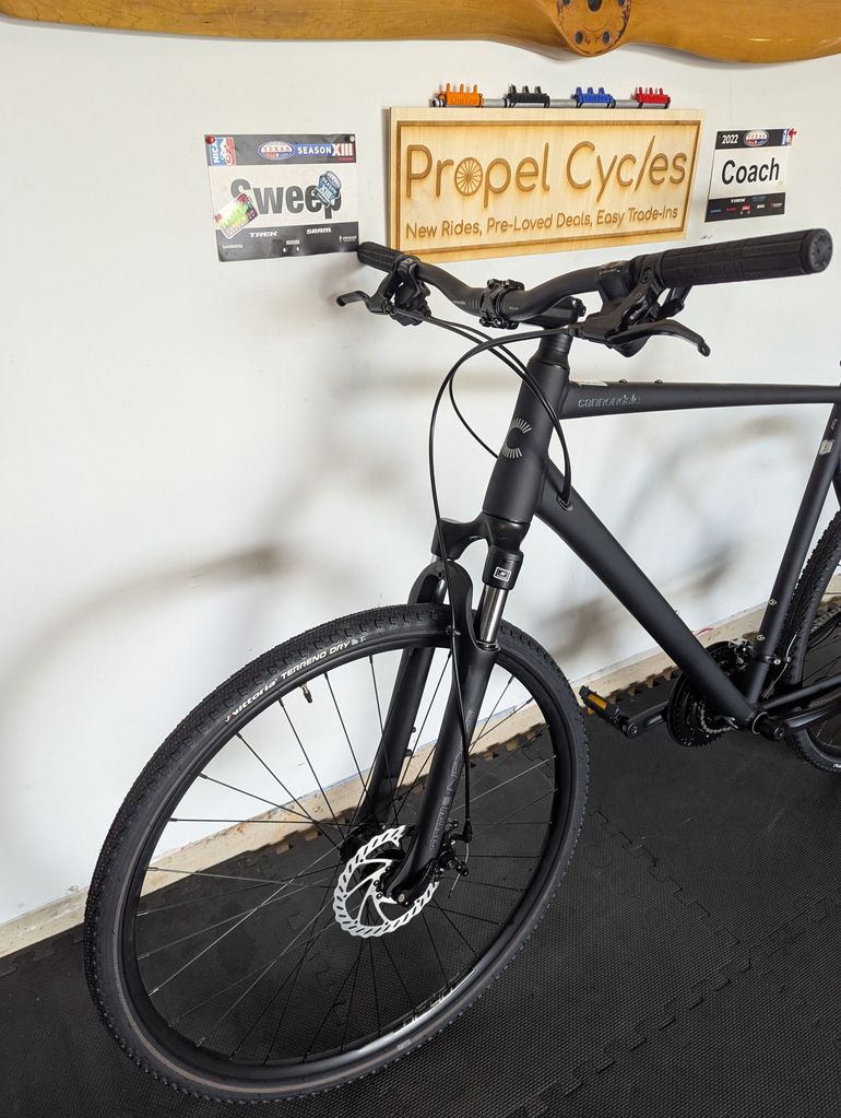 Used Cannondale 700 M Quick CX 4 2022 Road & Gravel, Black — image 5 of 12