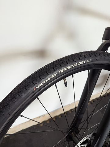 Used Cannondale 700 M Quick CX 4 2022 Road & Gravel, Black — image 4 of 12