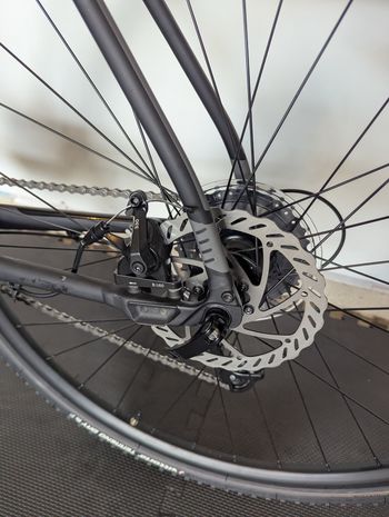 Used Cannondale 700 M Quick CX 4 2022 Road & Gravel, Black — image 7 of 12