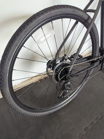 Used Cannondale 700 M Quick CX 4 2022 Road & Gravel, Black — image 8 of 12