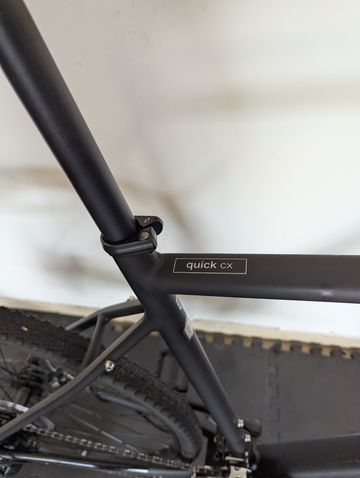 Used Cannondale 700 M Quick CX 4 2022 Road & Gravel, Black — image 9 of 12