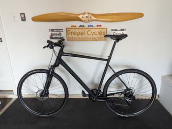 Used Cannondale 700 M Quick CX 4 2022 Road & Gravel, Black — image 2 of 12