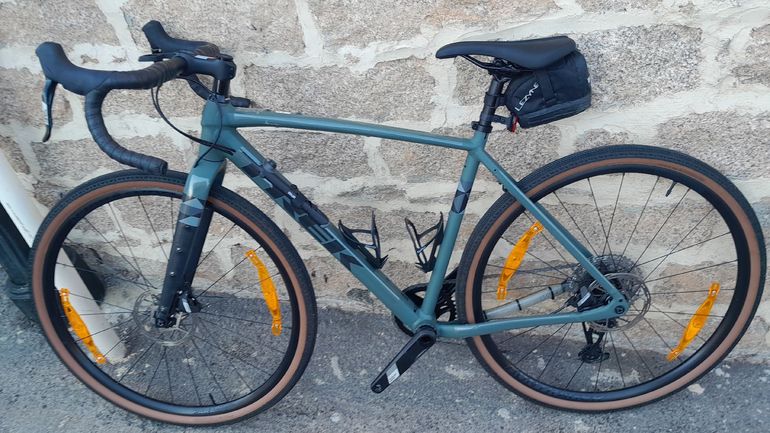 Used Trek Checkpoint ALR 5 2025 2025 Road & Gravel, Green — image 2 of 5
