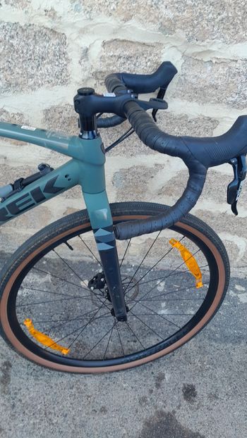 Used Trek Checkpoint ALR 5 2025 2025 Road & Gravel, Green — image 5 of 5