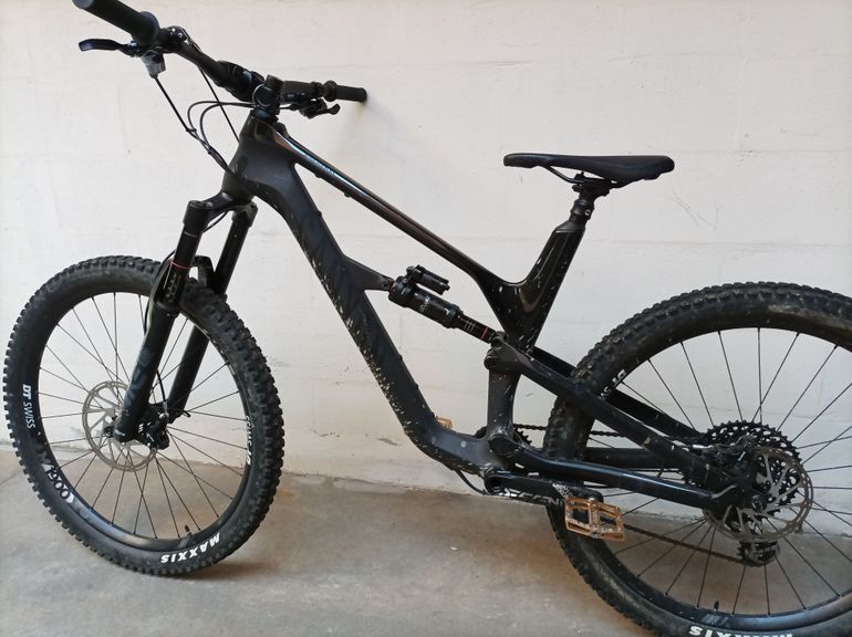 Used Canyon Spectral CF 7.0 2020 2020 Mountainbike — image 6 of 7