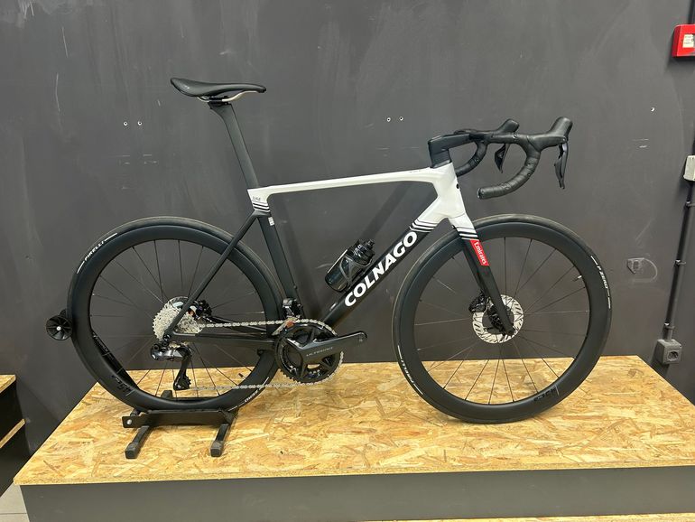 Used Colnago V5rs 2025 Road & Gravel — image 1 of 10