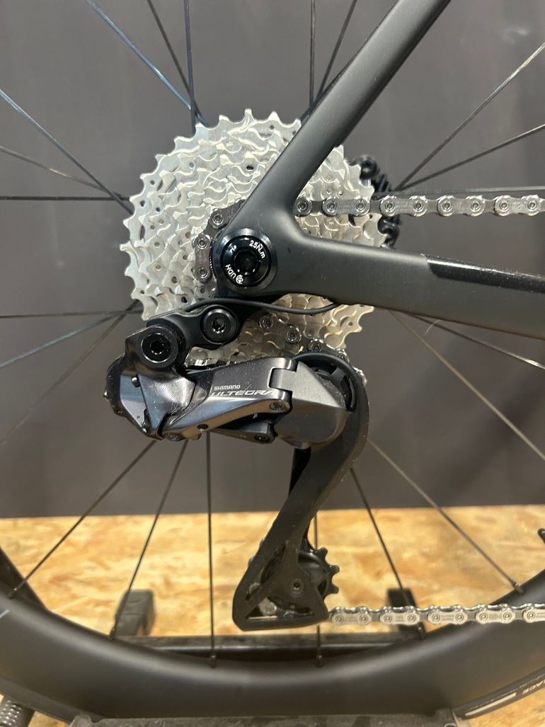 Used Colnago V5rs 2025 Road & Gravel — image 3 of 10