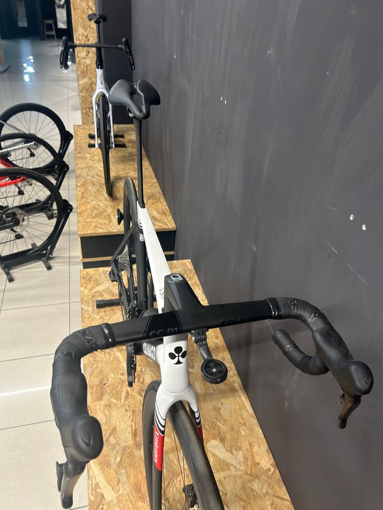 Used Colnago V5rs 2025 Road & Gravel — image 10 of 10