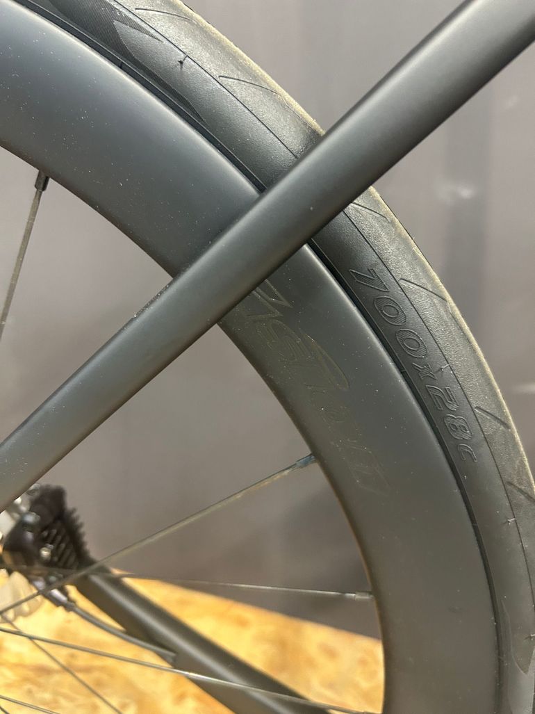 Used Colnago V5rs 2025 Road & Gravel — image 5 of 10