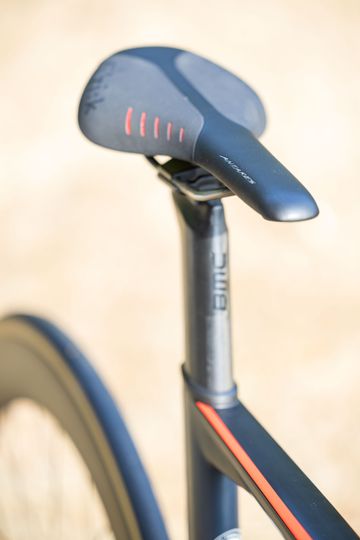 Used BMC Timemachine 01 ROAD TWO 2020 Road & Gravel, Blue — image 11 of 19