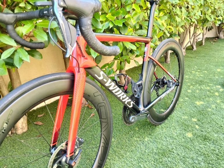 Used Specialized Tarmac Shimano Ultegra Di2 2020 Road & Gravel, Red — image 10 of 12