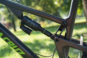 Brugt Santa Cruz 5010 CC DVO 2020 Mountainbike — billede 10 af 20