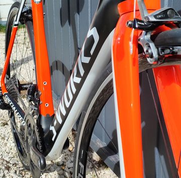 Używany Specialized Tarmac SRAM Red eTap 2016 Road & Gravel — zdjęcie 5 z 13