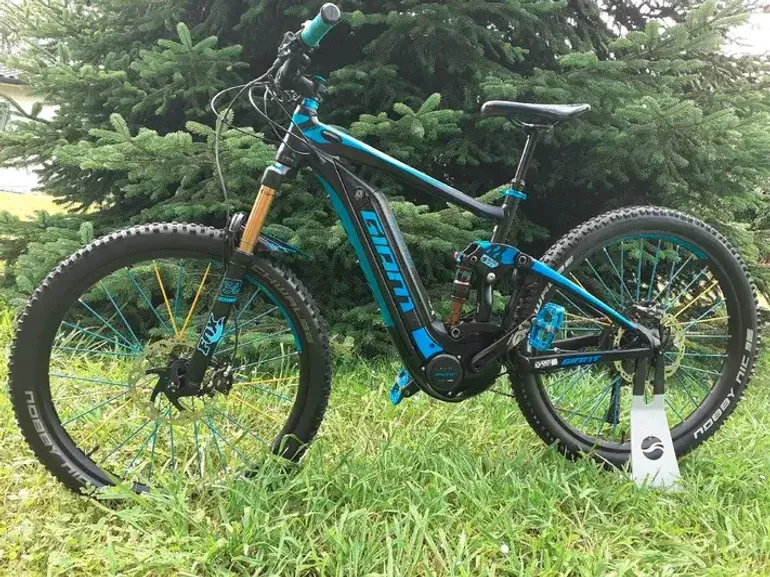 Used Giant Full-E+ 0 SX Pro 2018 2018 Mountainbike, Blue, 27.5 — image 5 of 5