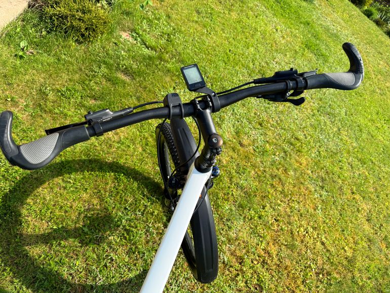 Used Trek X-Caliber 8 2022 2022 Mountainbike, White, 27.5, 29 — image 7 of 8