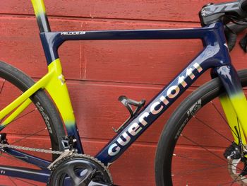 Używany Guerciotti Veloce S Team- Size M - 55 2023 Road & Gravel — zdjęcie 2 z 11