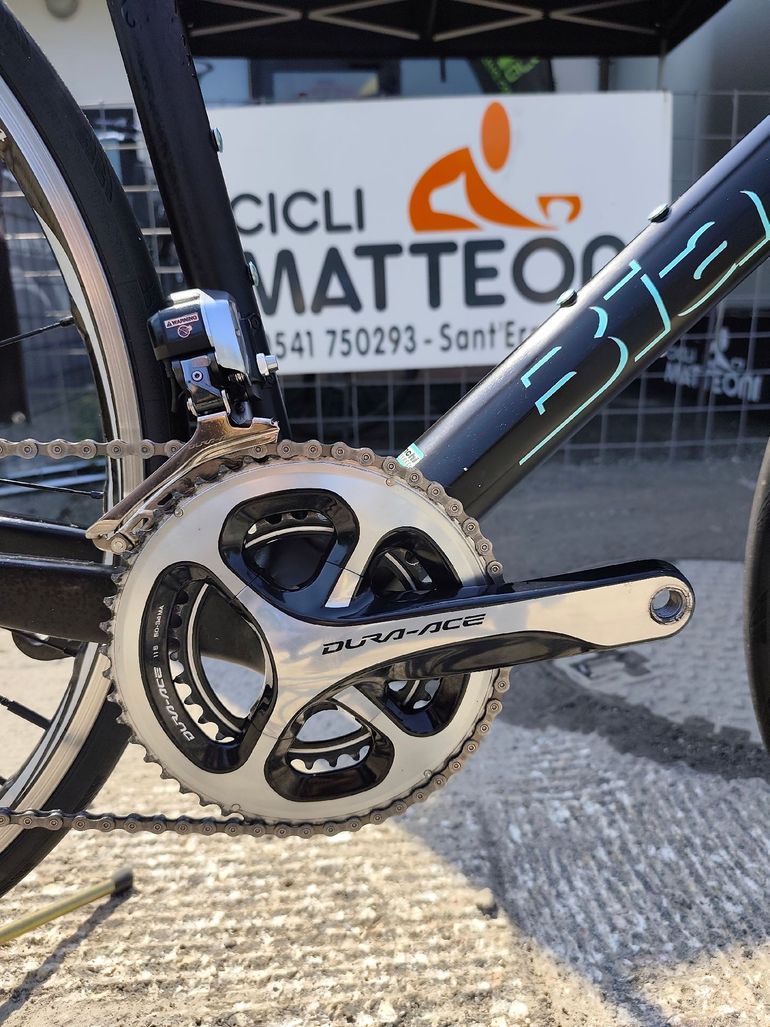 Used Bianchi Specialissima Dura Ace Di2 2017 2017 Road & Gravel — image 3 of 13