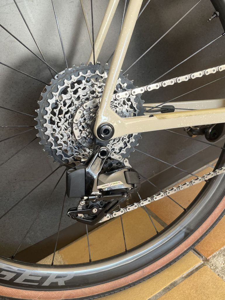 Trek Checkmate SLR 7 AXS 2025 2025 Road & Gravel de segunda mano, Blanco — imagen 4 de 7