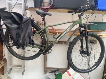 Used Lapierre Prorace 4.9 2024 2024 Mountainbike, Green, 29 — image 1 of 3
