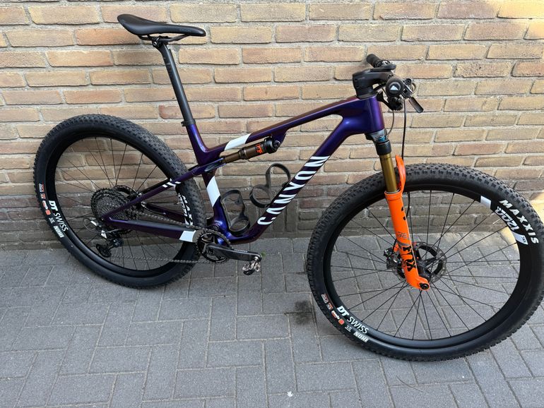 Canyon Lux World Cup CFR Team 2024 2024