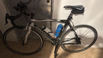 Gebrauchtes Pinarello F4:13 2011 Road & Gravel, Hellgrau — Bild 2 von 14