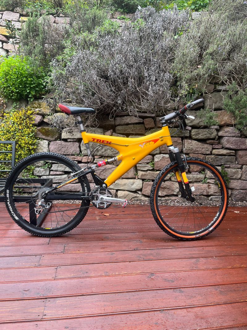 Used Trek Y11 1998 Mountainbike, Orange, 26 — image 1 of 8