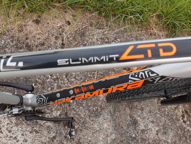 Used Nakamura SUMMIT LTD 27,5 2021 Mountainbike, Light Gray — image 5 of 10