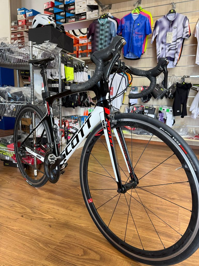 Used Scott Foil 30 2017 2017 Road & Gravel, Black — image 17 of 19
