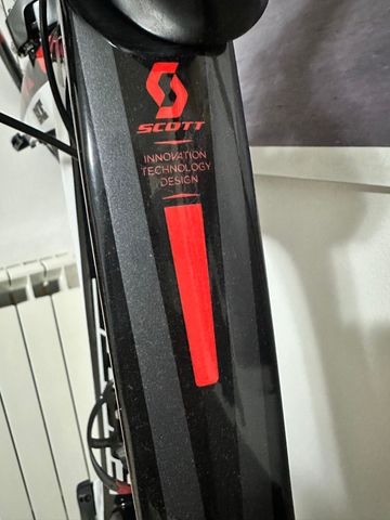 Used Scott Foil 30 2017 2017 Road & Gravel, Black — image 5 of 19