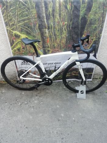 Used Specialized Roubaix Pro 2021 2021 Road & Gravel, White — image 3 of 3