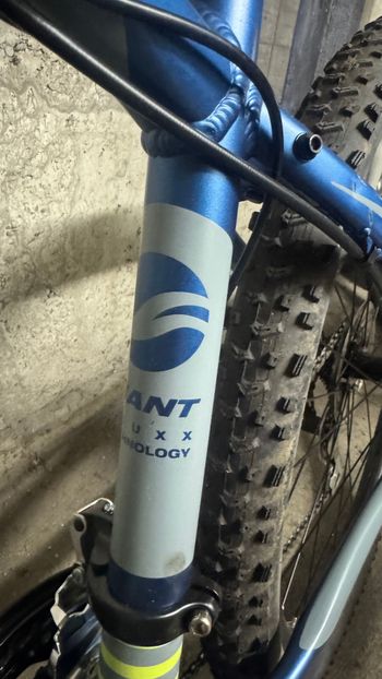 Brugt Giant Talon Shimano Acera 2017 Mountainbike — billede 11 af 12