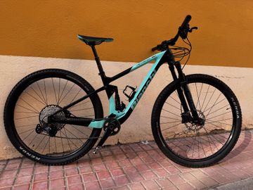 Bianchi Methanol Shimano Deore XT 2023 Mountainbike d'occasion — image 1 sur 15