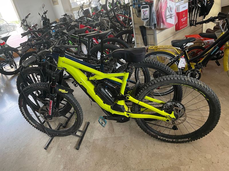 Specialized Turbo Kenevo Expert 2019 2019 MTB d'occasion