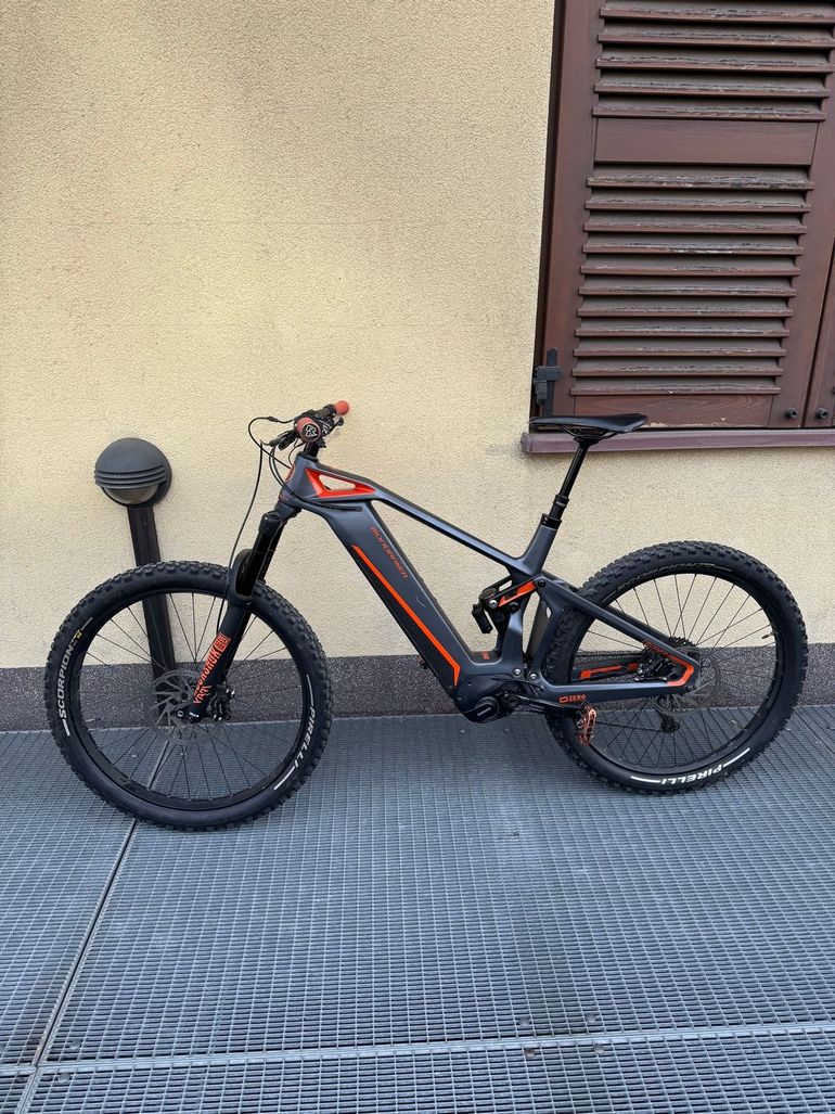 Used Mondraker e-Crusher Carbon R+ 2018 2018 Mountainbike, Light Gray, 27.5 — image 6 of 11