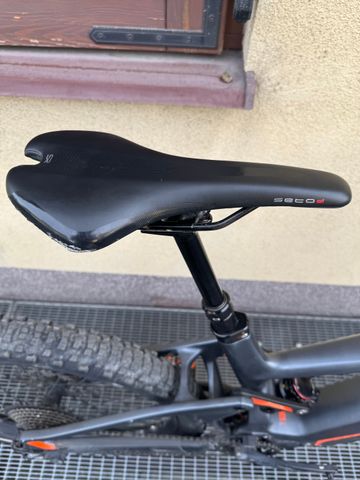 Mondraker e-Crusher Carbon R+ 2018 2018 Mountainbike usato, Grigio chiaro — immagine 11 di 11