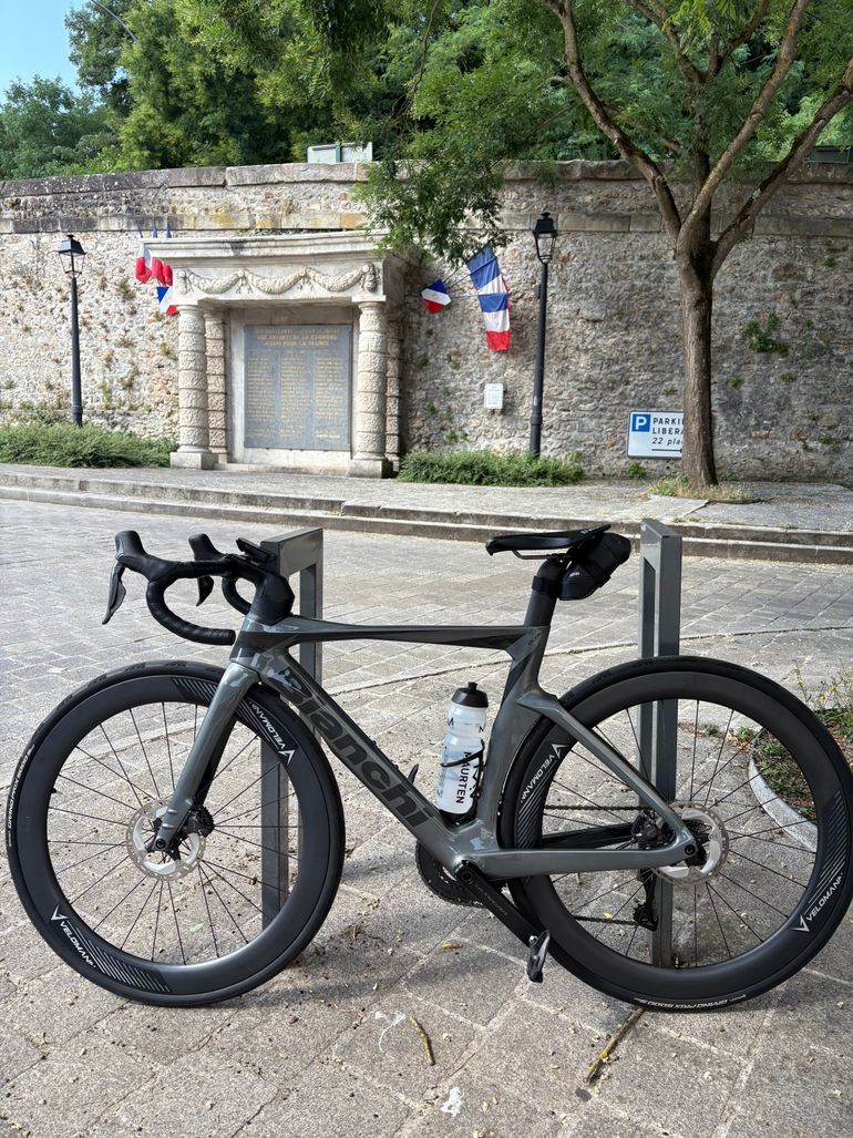 Brugt Bianchi Oltre Comp Ultegra Di2 2023 2023 Road & Gravel — billede 3 af 4
