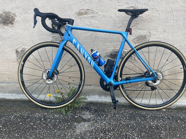 Brugt Canyon Ultimate CF SL Disc 8.0 Di2 2020 2020 Road & Gravel — billede 2 af 3