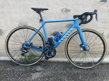 Brugt Canyon Ultimate CF SL Disc 8.0 Di2 2020 2020 Road & Gravel — billede 1 af 3