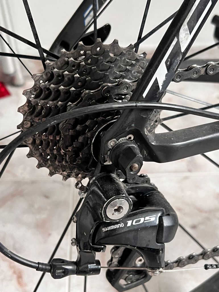 Used Giant TCR Advanced 2 2015 2015 Road & Gravel, Black — image 5 of 8