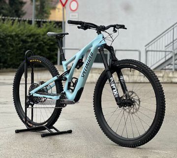 Używany Specialized Stumpjumper EVO Comp 2022 2022 Mountainbike — zdjęcie 2 z 6