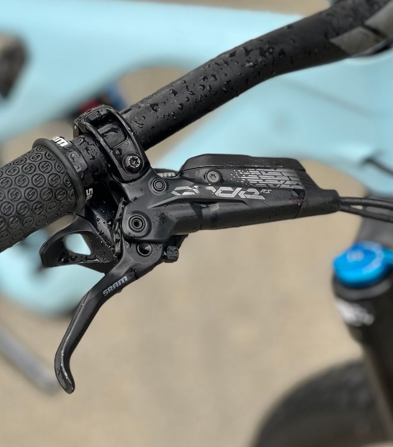 Używany Specialized Stumpjumper EVO Comp 2022 2022 Mountainbike — zdjęcie 3 z 6
