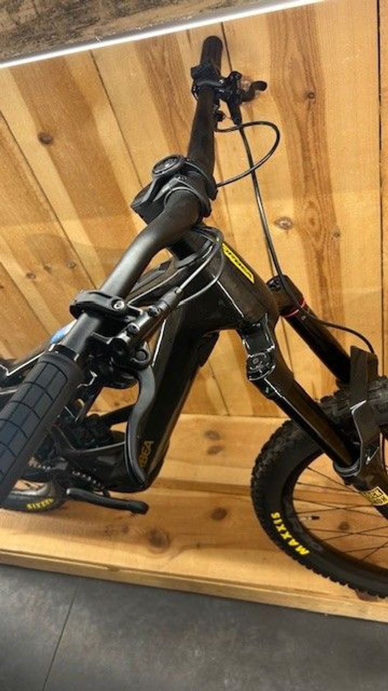 Käytetty Orbea WILD M20 2024 2024 Mountainbike — kuva 3 / 7